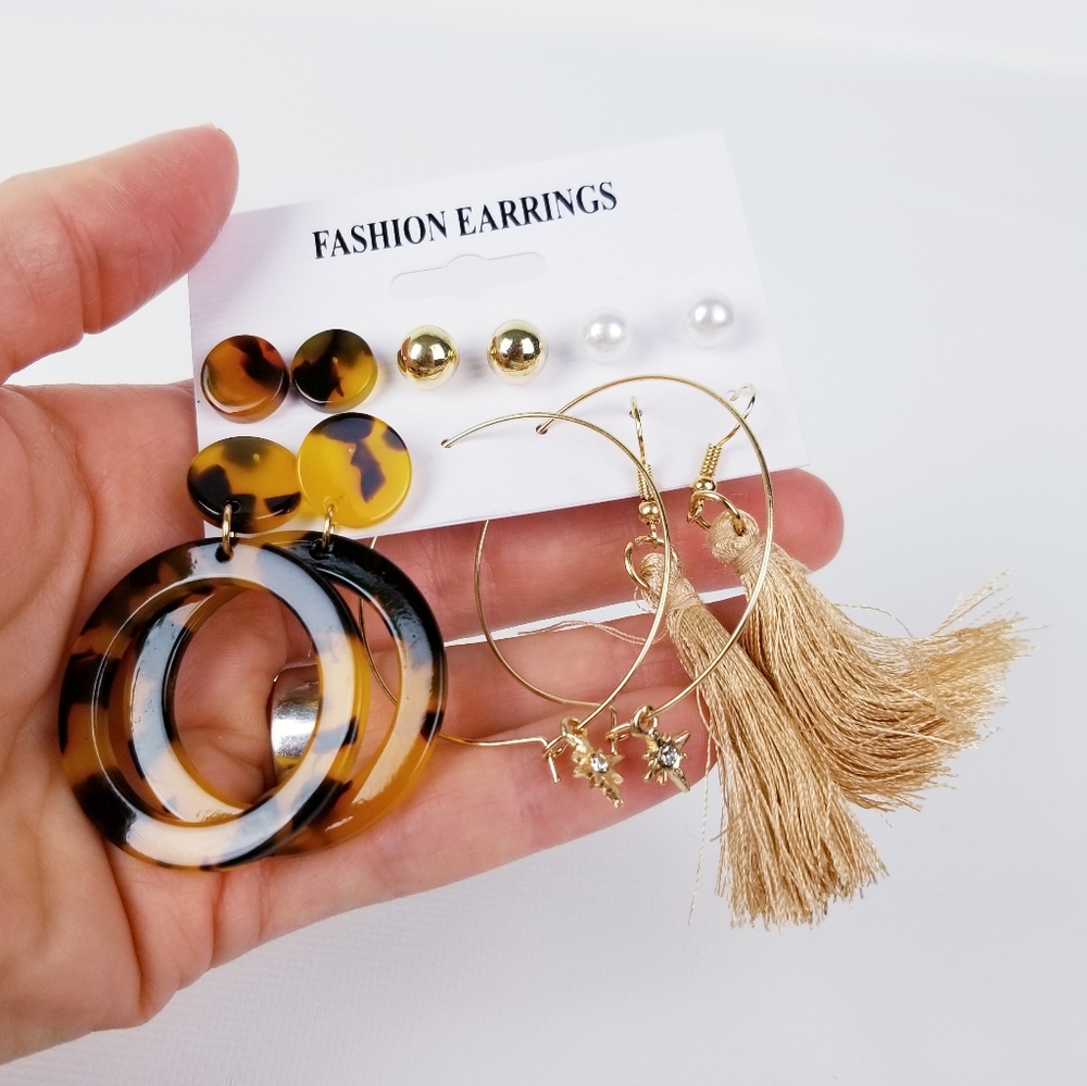 6 Pairs of Earrings Set Resin Pearls Hoops… - Picture 2 of 5